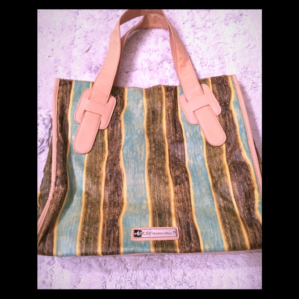 BCBG handbag 👜